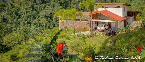 "Your" house. Arenal Volcano in view, Rainforest and Cloud forest in view. 