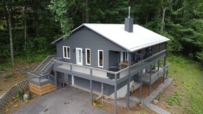 Drone view of the driveway and decks