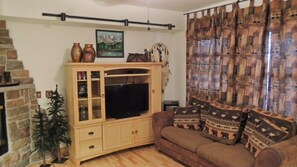Livingroom with sofa sleeper