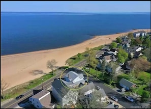 Located on Seabluff Beach, a 5 minute walk to the boardwalk.