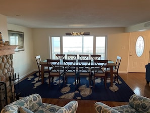 10 Person Table.