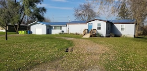 Front view of both Cottage A and Cottage L.  Spacious area for parking. 