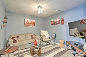 Living Room | Sleeper Sofa | Free WiFi | Lower-Level Apartment
