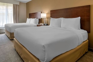 Unit with 2 Queen size beds. The exact unit will be assigned upon arrival. Views, colors, and decor may vary