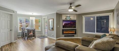 Living Room | 55 inch smart TV
