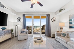 Living Area with Gulf Views