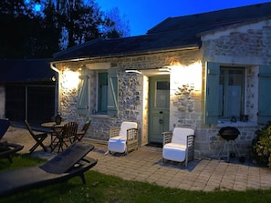 Le Green Cottage