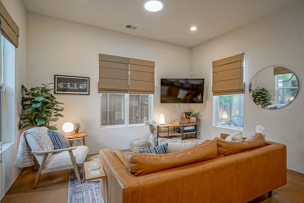 Spacious living room with Smart TV