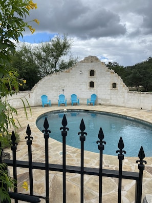 Beautiful shared private pool for our guests only