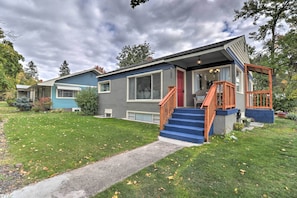 Home Exterior | Duplex Home