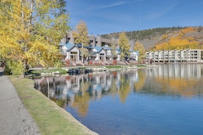 Lakefront Location | Steps to Access