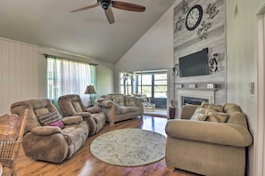 Living Room | Smart TV | Access to Screened-In Patio | 2-Story Condo