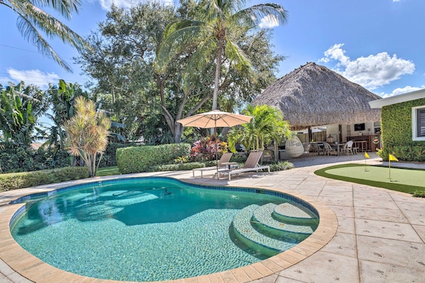 Palm Beach Gardens Vacation Rental | 4BR | 2BA | 2,000 Sq Ft | Step-Free Access