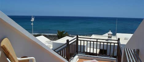 obere Terrasse mit Meerblick 