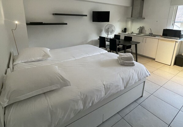Andere