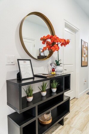 Discover a guest book & house info on the entry table to capture your memories!
