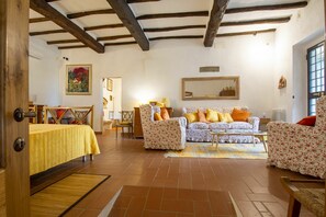 Bedroom, Living Room