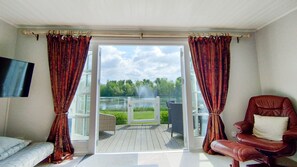Living room to sundeck view, Mayfly Lake Lodge, Bolthole Retreats