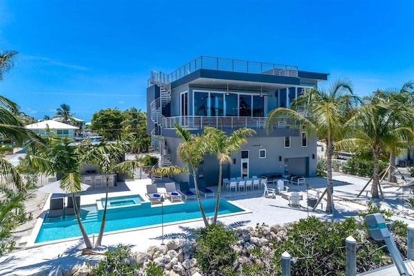 Expansive backyard area with all of the amenities.