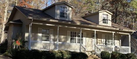 3 bed/2 bath