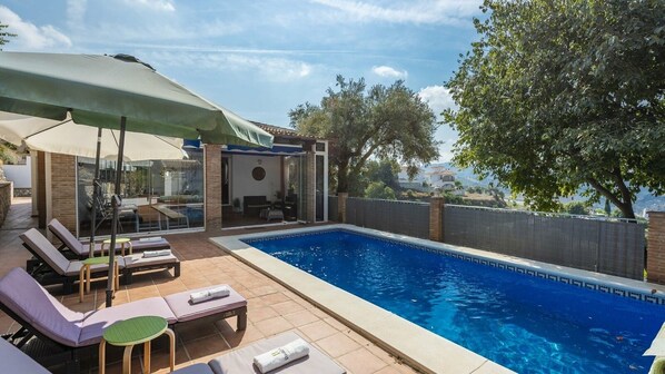 Villa Flamenca Canillas de Albaida by Ruralidays