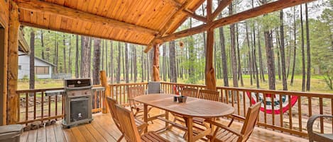 Pinetop Vacation Rental | 3BR | 2BA | 1,650 Sq Ft | Stairs Required