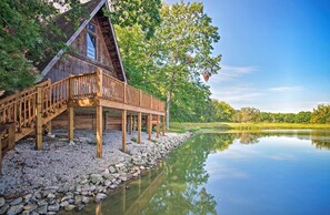 Waterfront Property | Newman Lake Access | Stairs Required to Access Lake