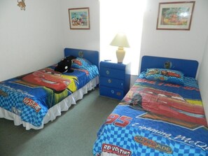 carsbedroom