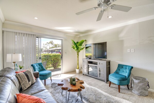 Scottsdale Vacation Rental | 1BR | 1BA | 702 Sq Ft | Step-Free Access