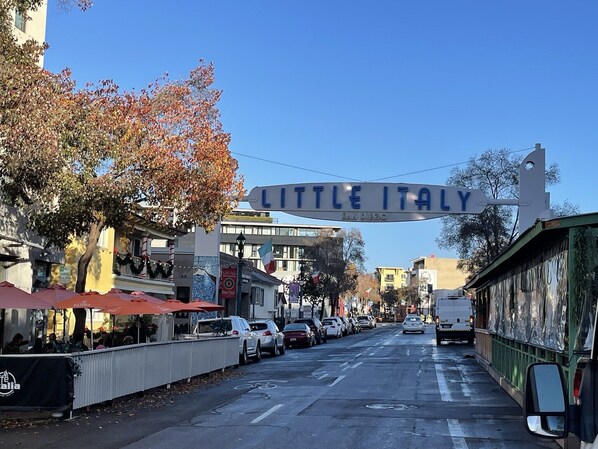 Στάθμευση