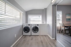 Front Entry/Laundry Area