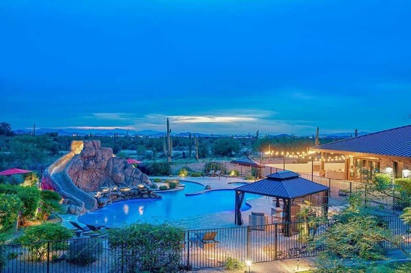 Majestic Sonoran Desert views.