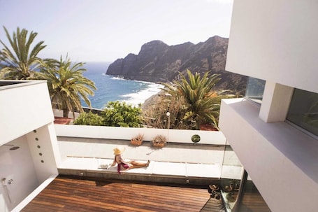 Die Terrasse mit Meeresblick