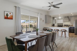 Open kitchen to conversate with friends and family while cooking.