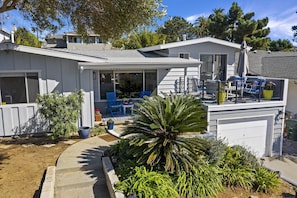 Beachy southern California look on dead end street. Quiet and peaceful.