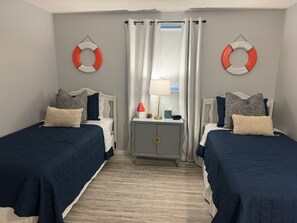 3rd Bedroom- Two Twin Beds