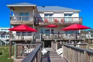 View of the porches 