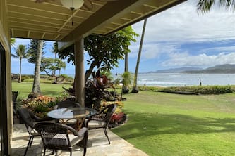 Lae Nani 311 Ground Floor Ocean Front Condo Located only Steps to the Beach