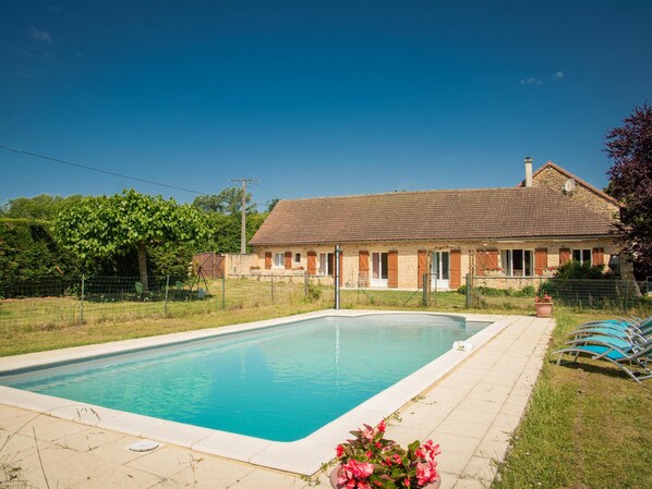 Piscine maison de vacances