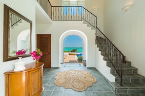 Foyer with views of Chalk Sound