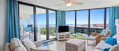 Living Area w/Ocean Beach View