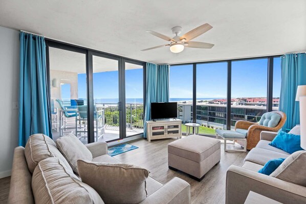 Living Area w/Ocean Beach View