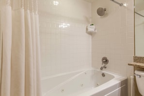 Bathroom with Jetted Tub/Shower Combo