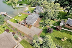 The perfect family getaway is right here at Lake Escape!