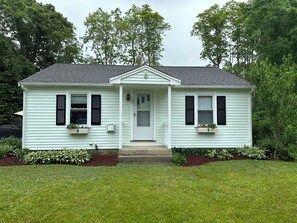 Cottage on Fern