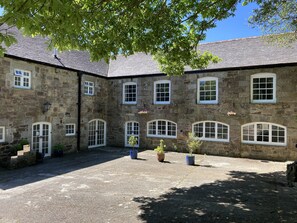 Glebe Hall, Mawgan.