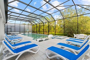 Private Pool & Patio