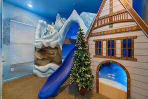 Wintry Wonder *Theme Room 2* on Second Floor