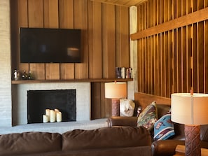 Mid-century modern living room