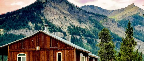 Towering mountains, in the center of town, on the edge of a National Park